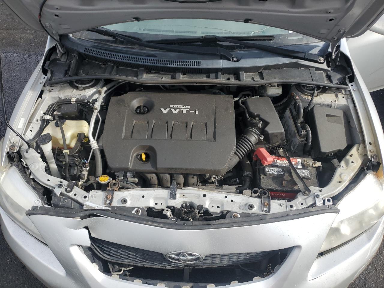 2010 Toyota Corolla - Image 11