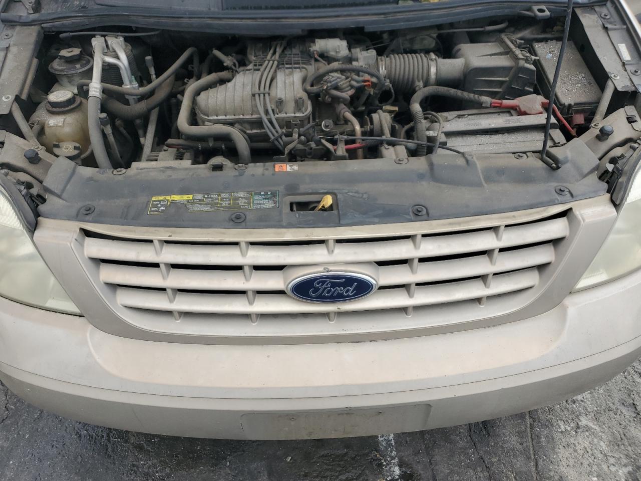 2007 Ford Freestar - Image 12