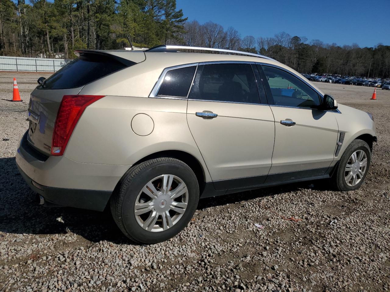 2010 Cadillac SRX - Image 3