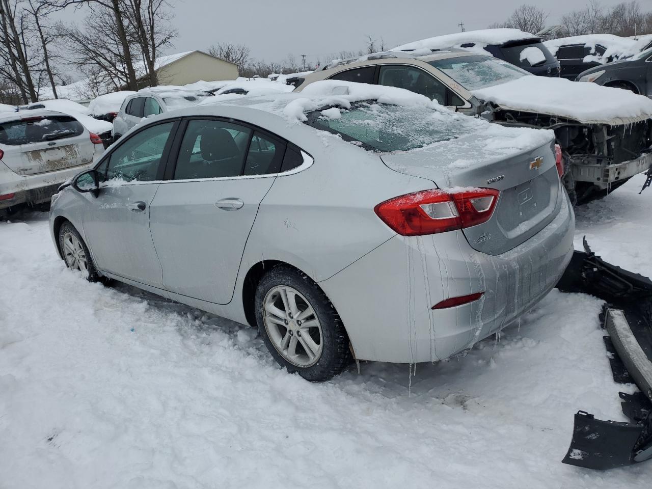 2016 Chevrolet Cruze - Image 2