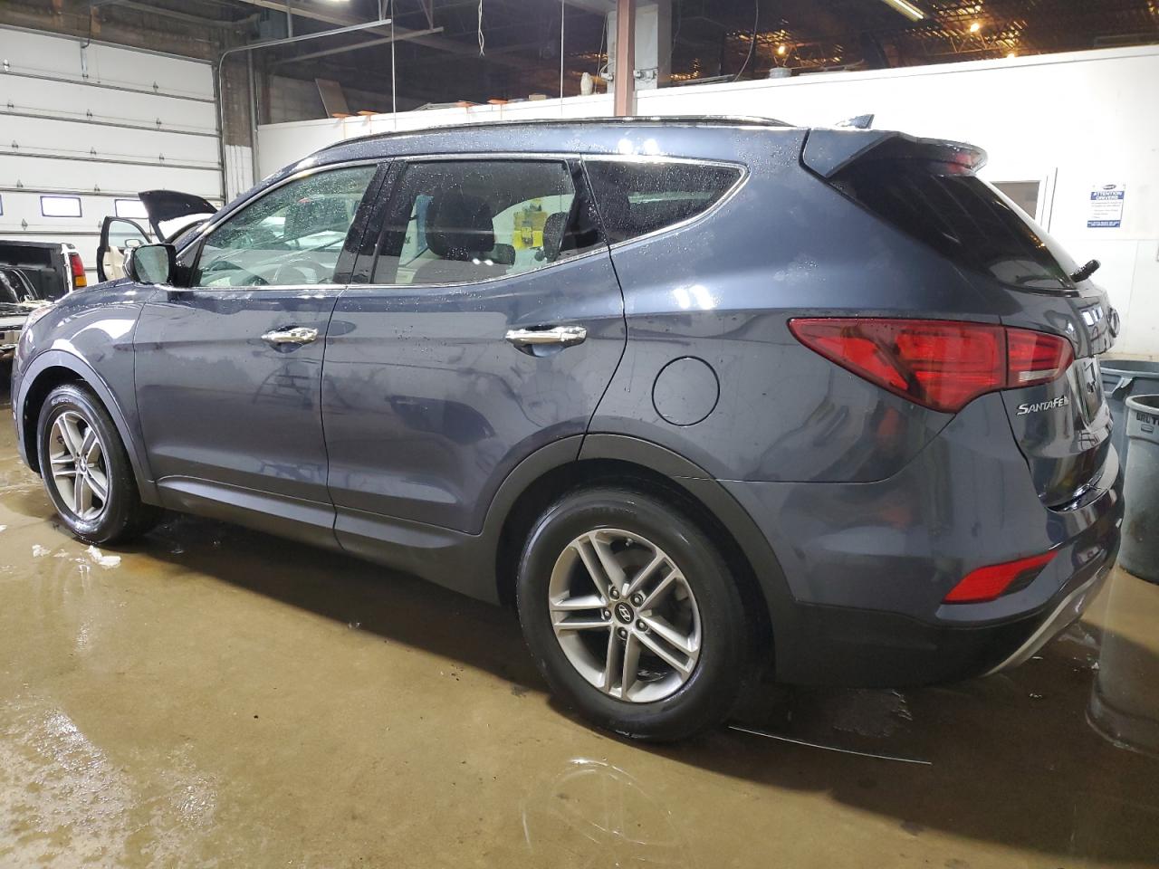 2018 Hyundai Santa Fe - Image 2