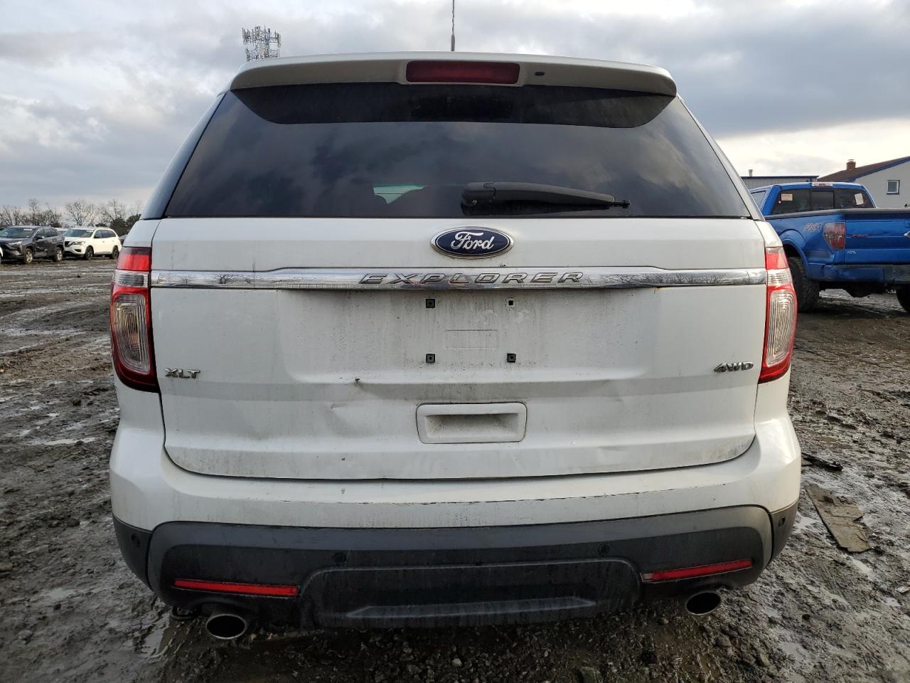 2015 Ford Explorer - Image 6