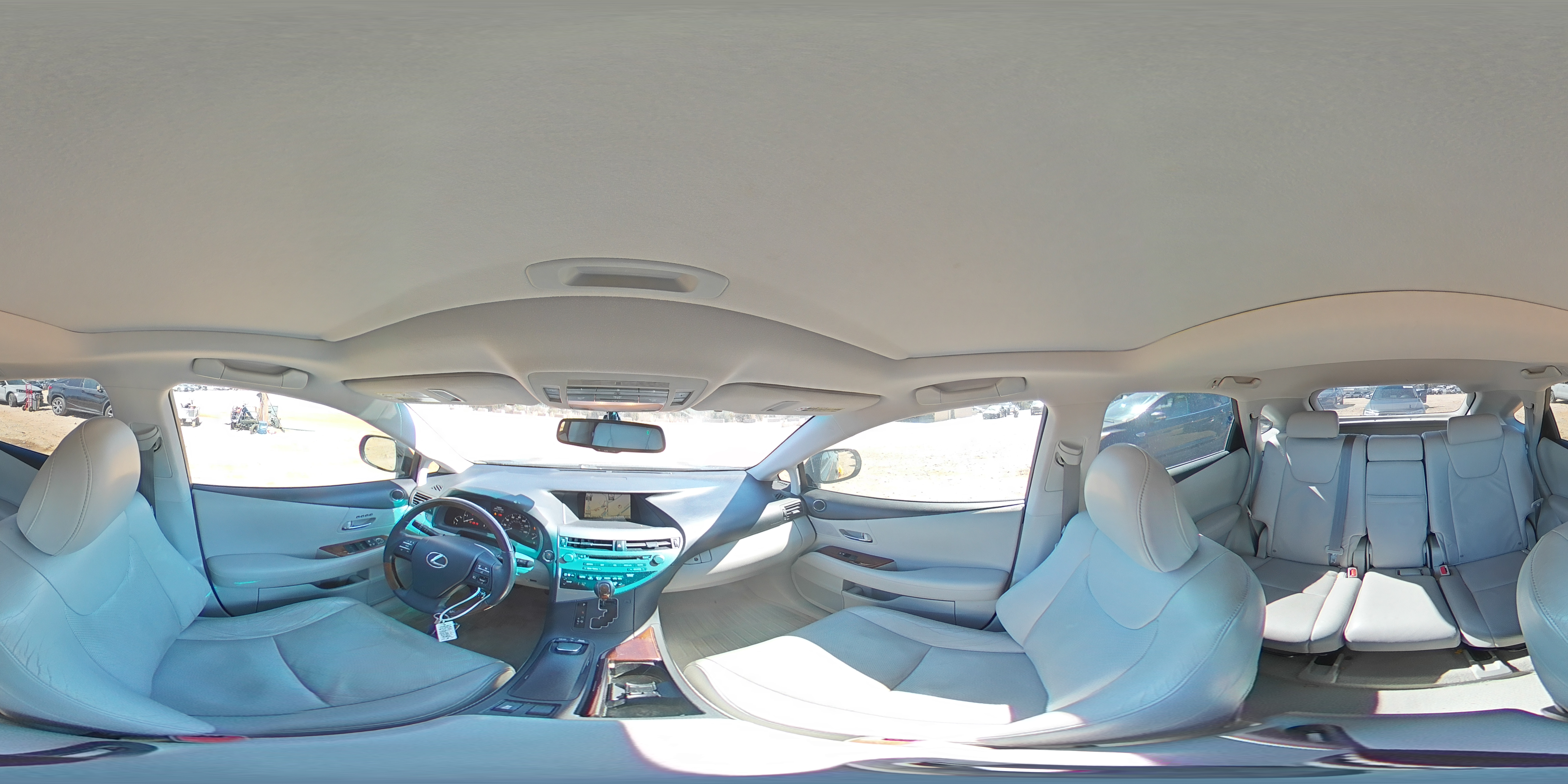 2010 Lexus RX - Image 14