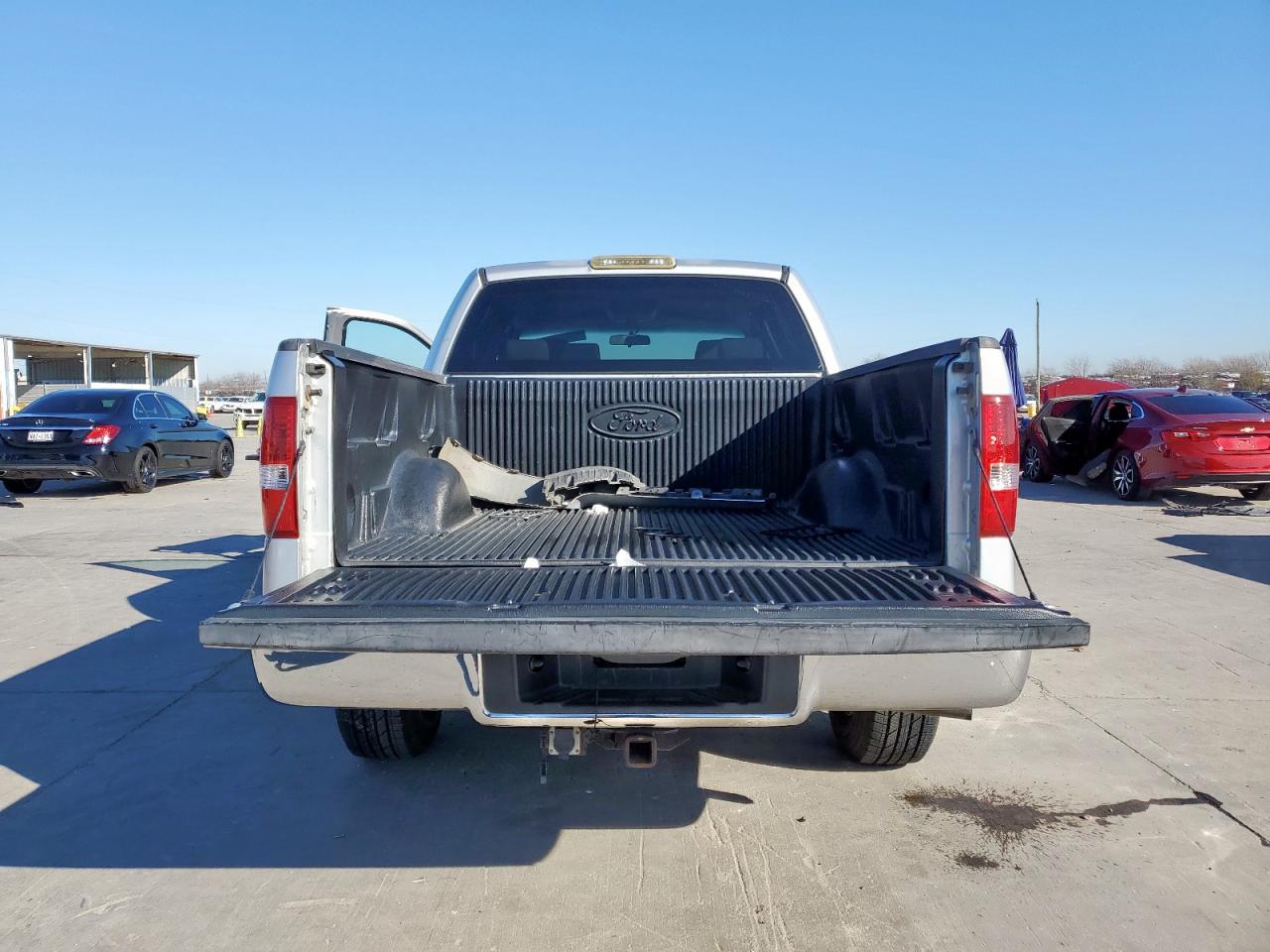 2005 Ford F-150 - Image 6
