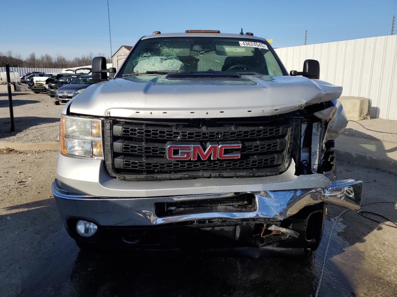 2011 GMC Sierra - Image 5