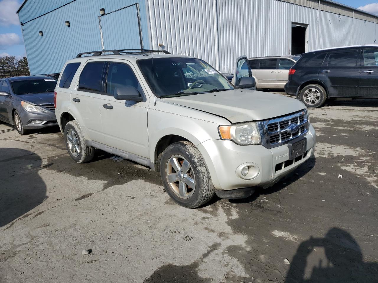 2009 Ford Escape - Image 4