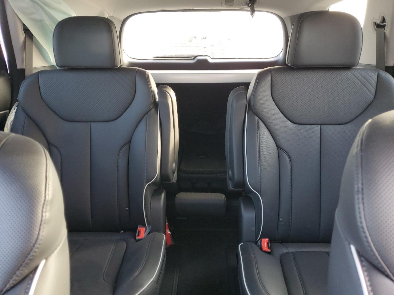 2024 Hyundai Palisade - Image 10