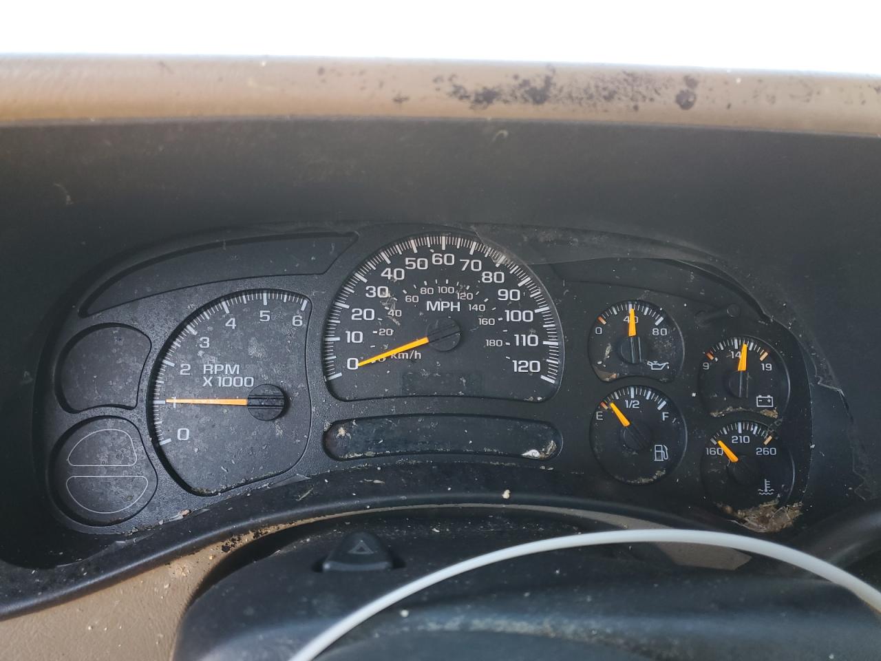 2004 Chevrolet Tahoe - Image 9