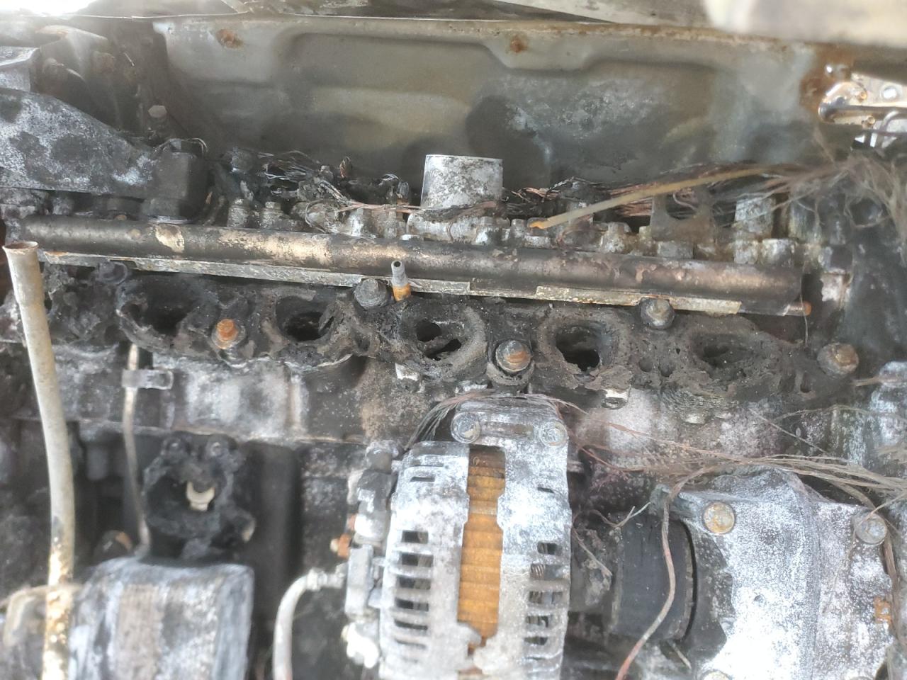 2011 Land Rover LR2 - Image 13