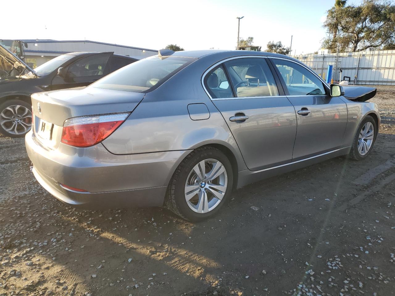 2010 BMW 5er - Image 3