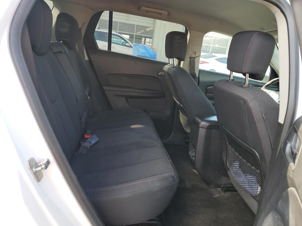 2015 GMC Terrain - Image 11