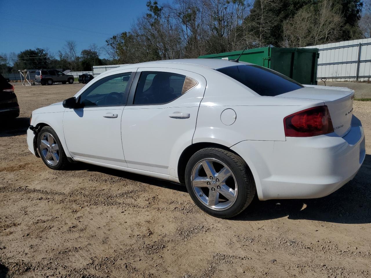 2014 Dodge Avenger - Image 2