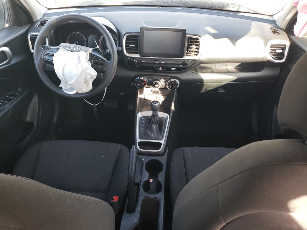 2022 Hyundai Venue Se VIN: KMHRB8A33NU195368 Lot: 45476625