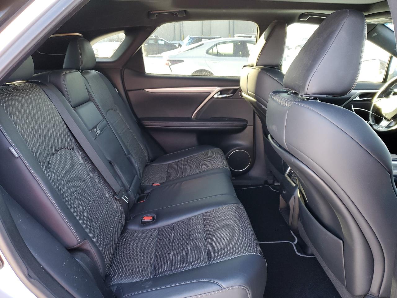 2016 Lexus RX - Image 11