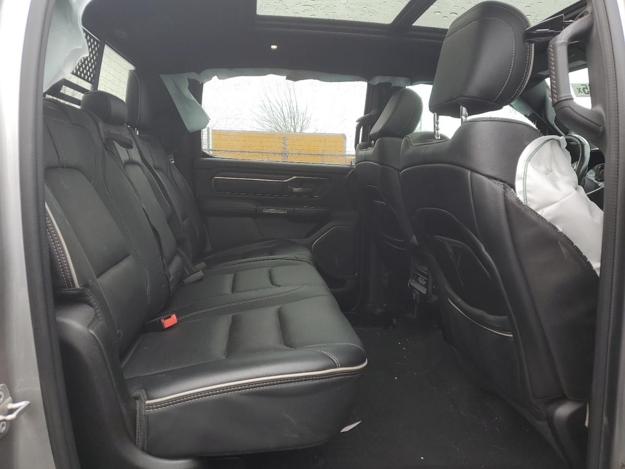 2019 RAM 1500 - Image 10