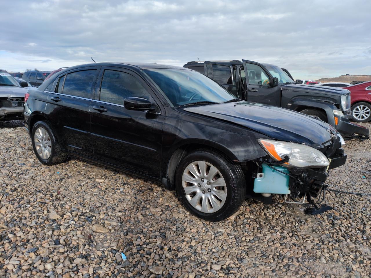 2012 Chrysler 200 - Image 4