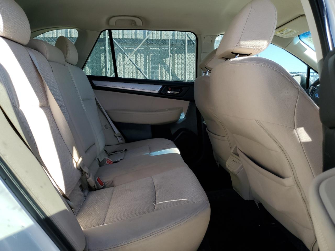 2019 Subaru Outback - Image 11