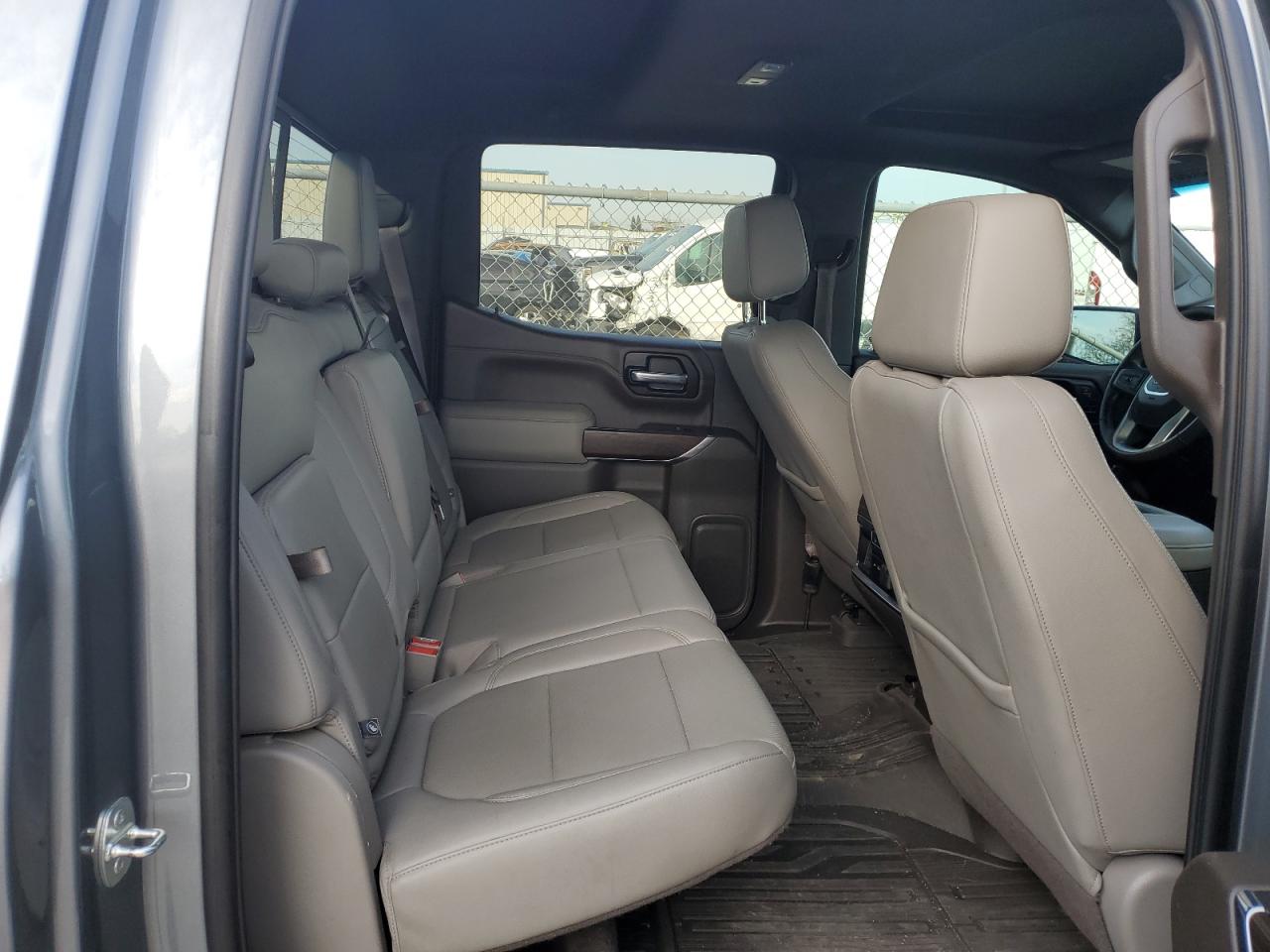2020 GMC Sierra - Image 10