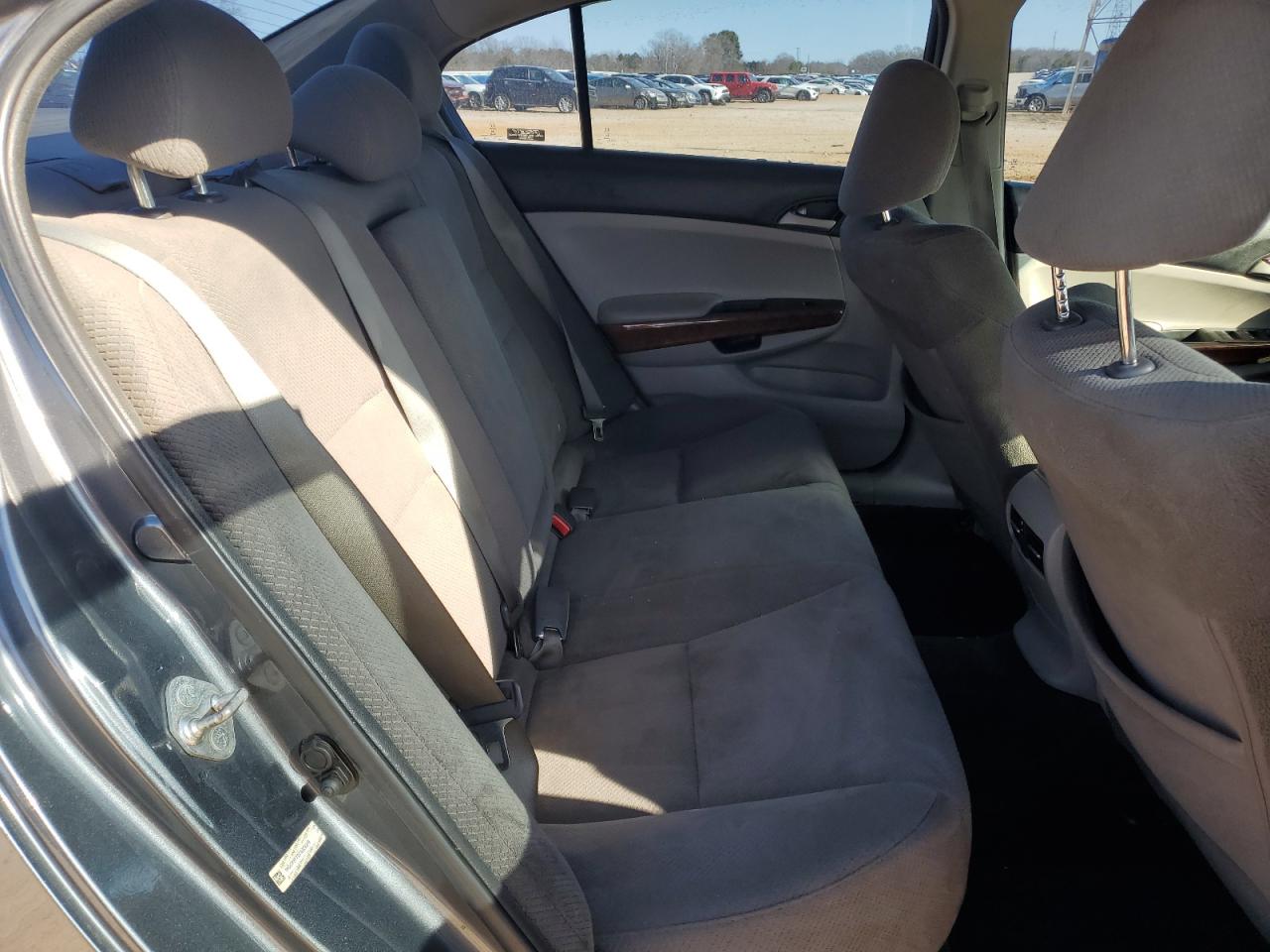 2012 Honda Accord - Image 11