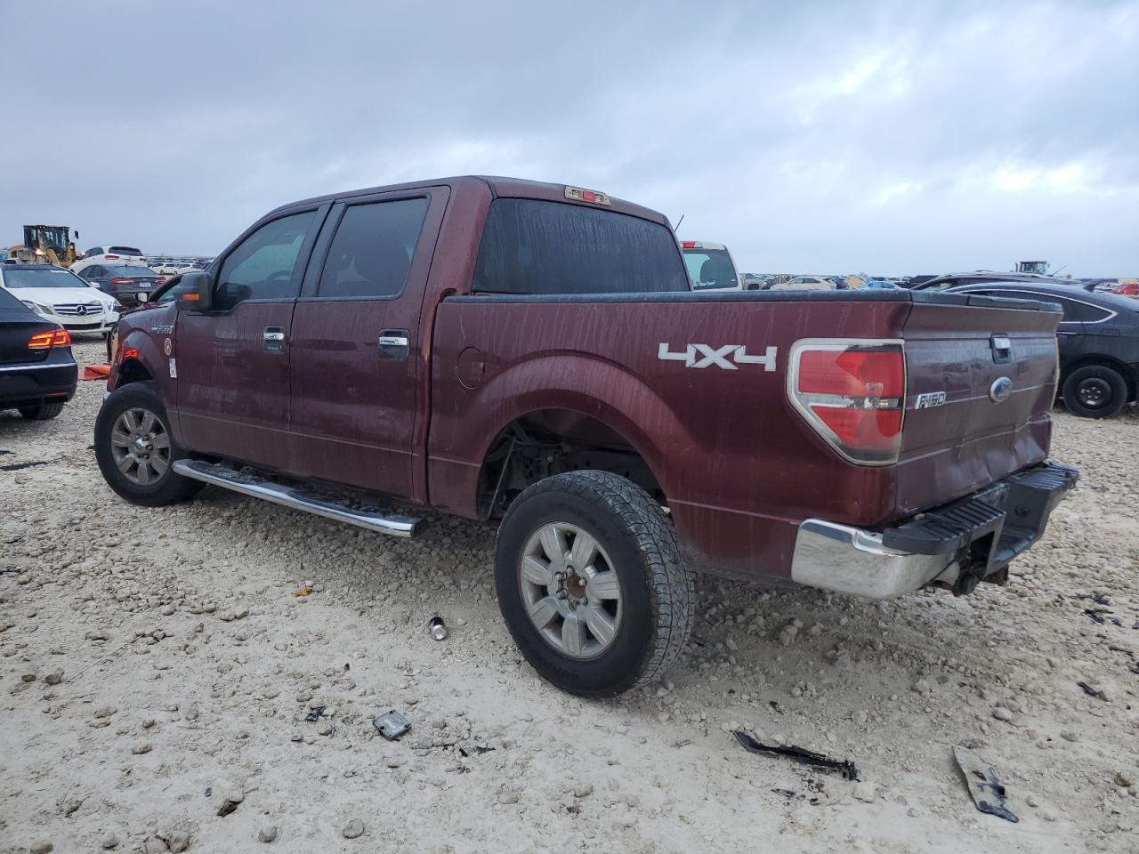 2010 Ford F-150 - Image 2