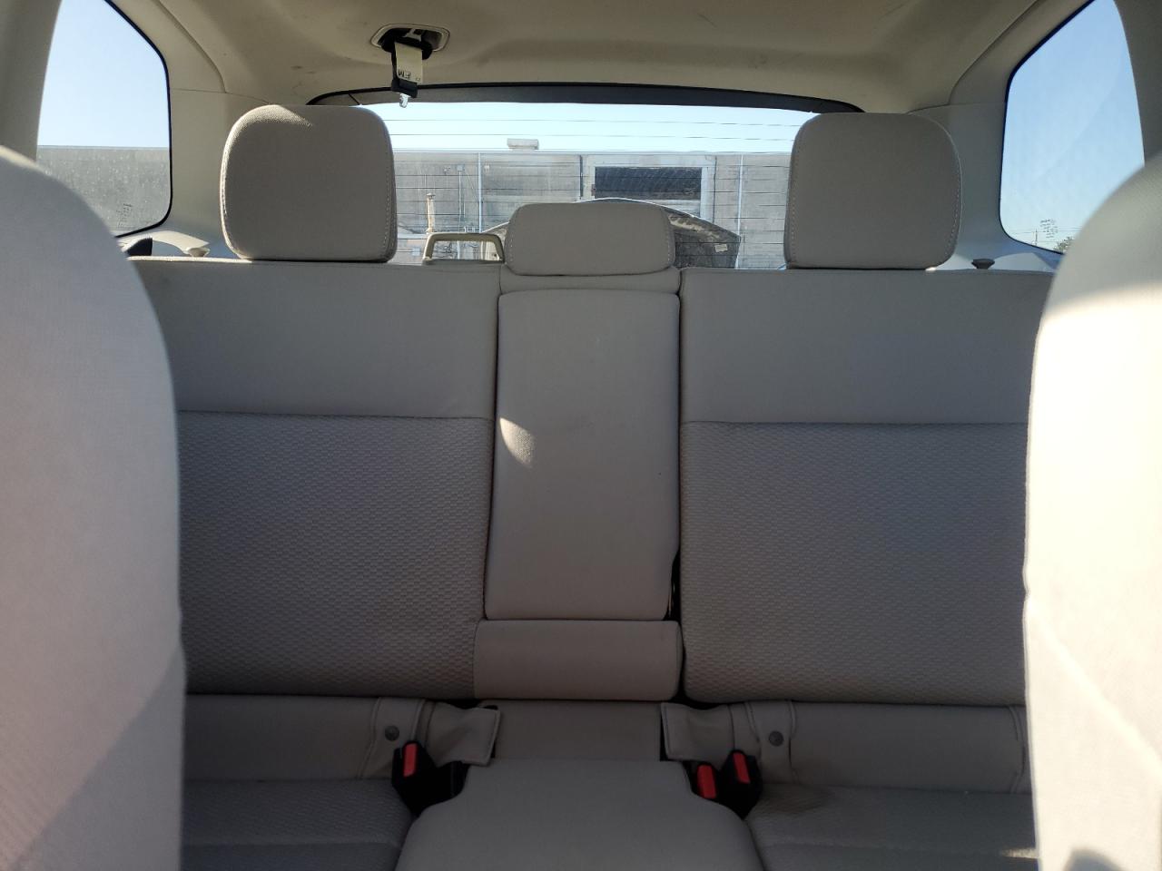 2014 Subaru Forester - Image 10