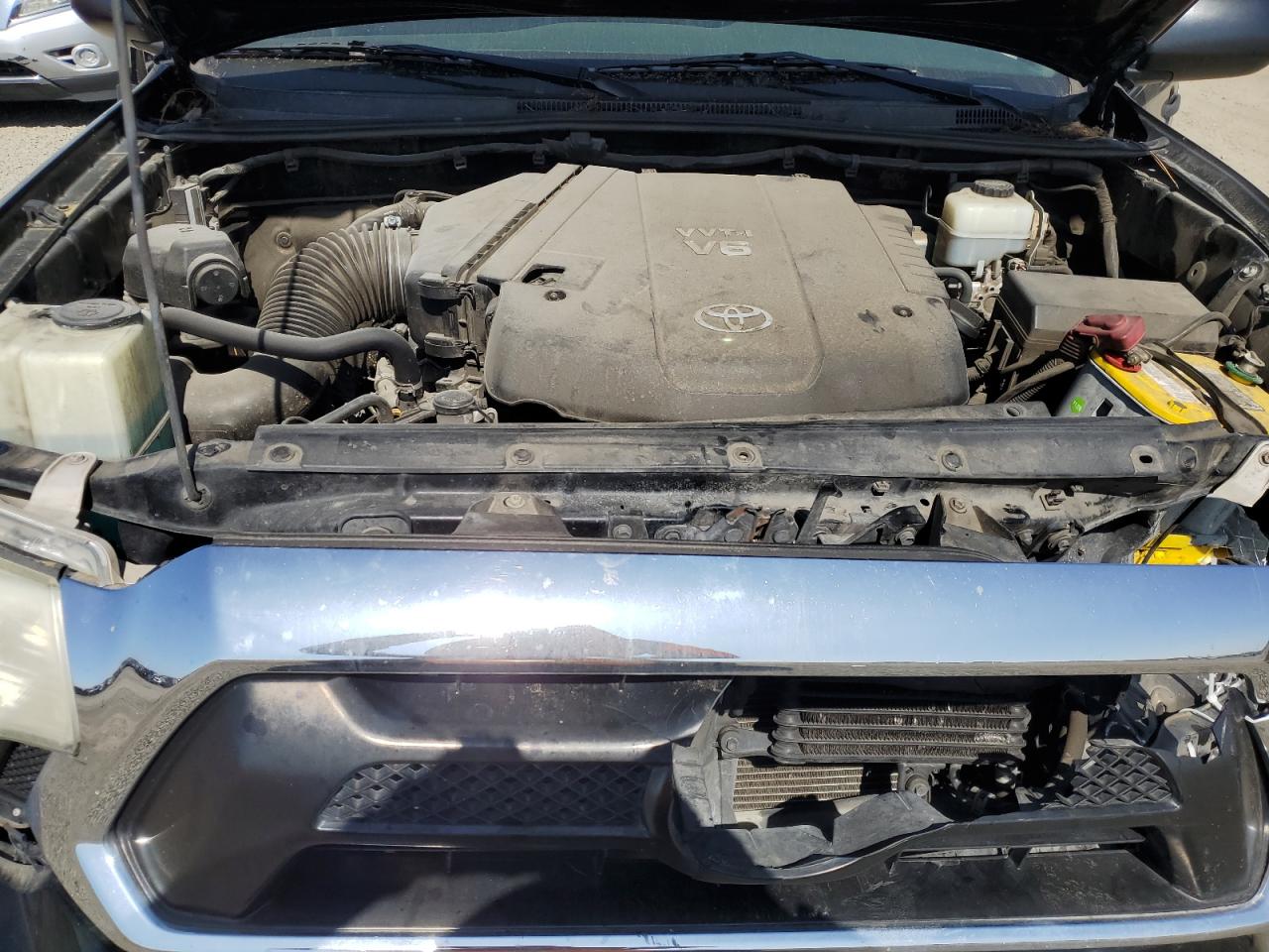 2012 Toyota Tacoma - Image 11