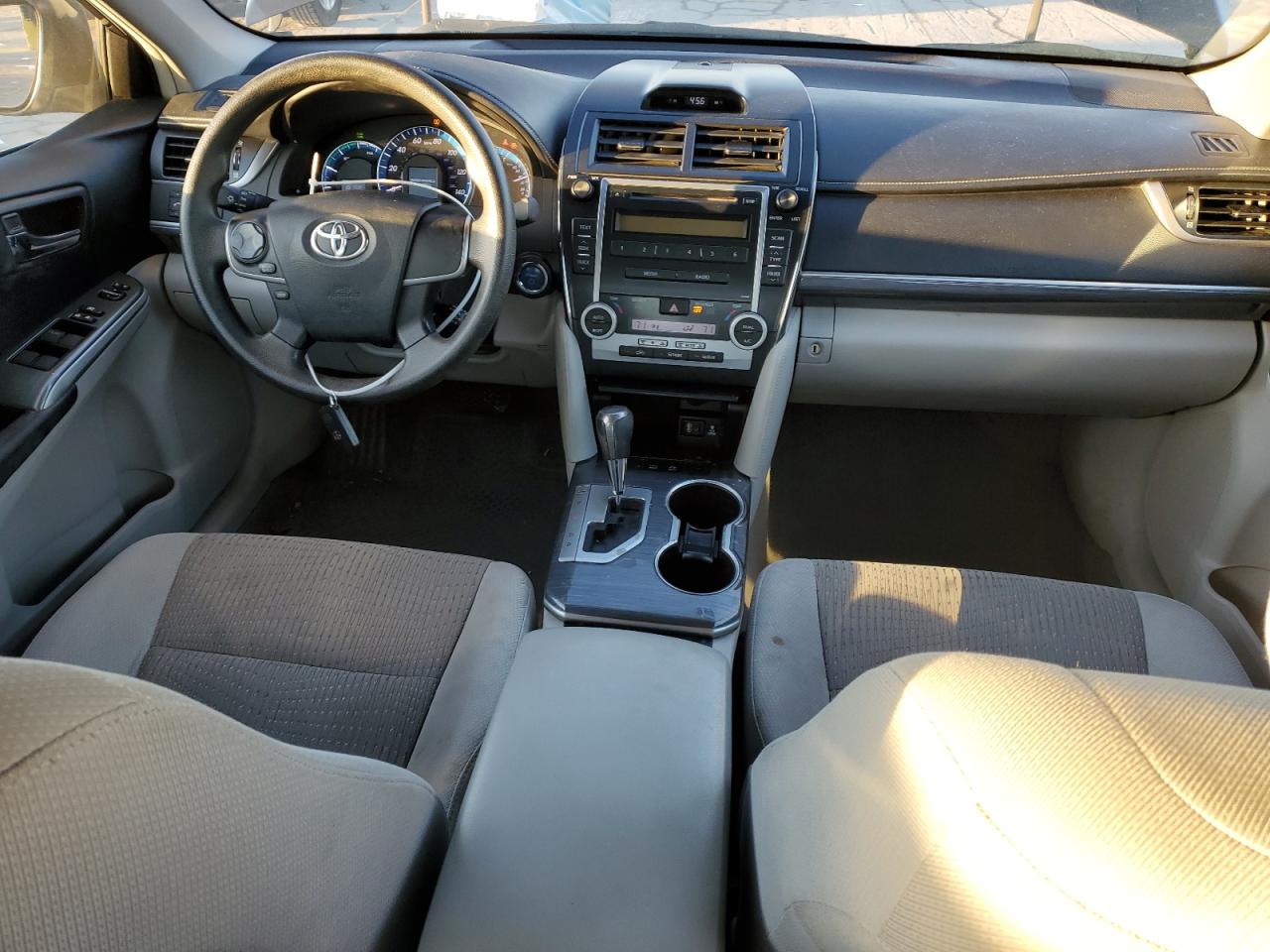 2012 Toyota Camry - Image 8