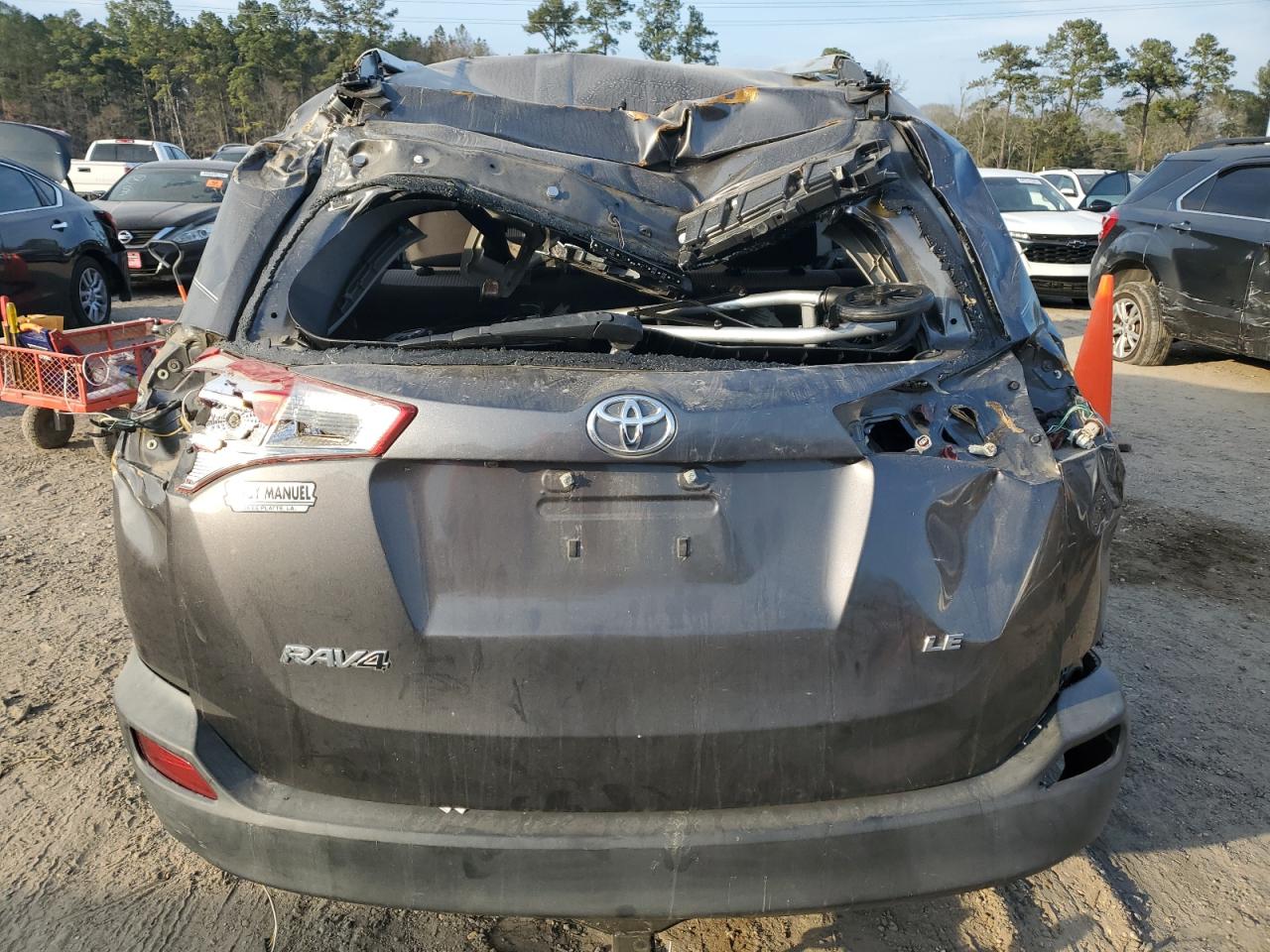 2014 Toyota RAV 4 - Image 6