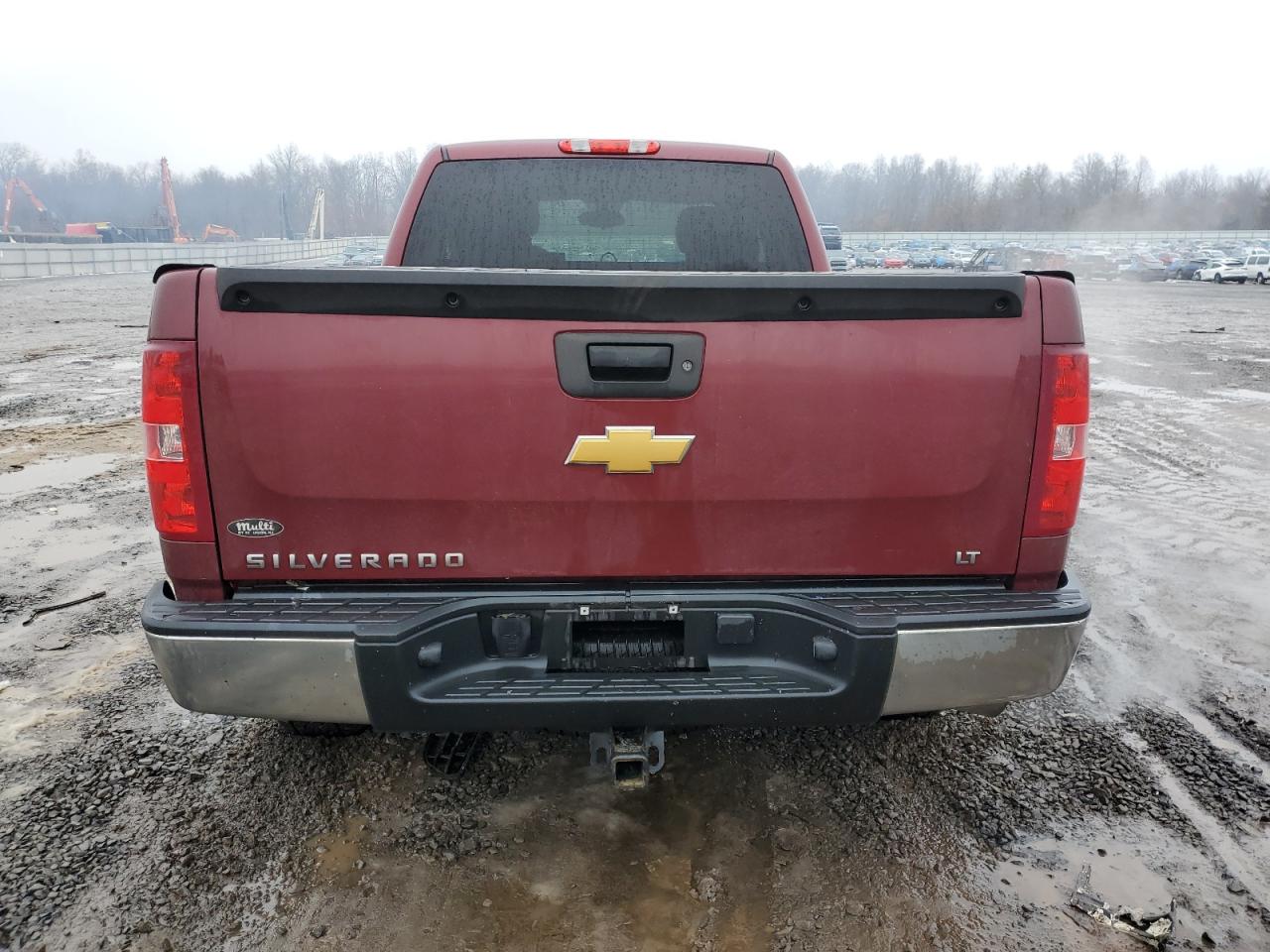 2013 Chevrolet Silverado - Image 6
