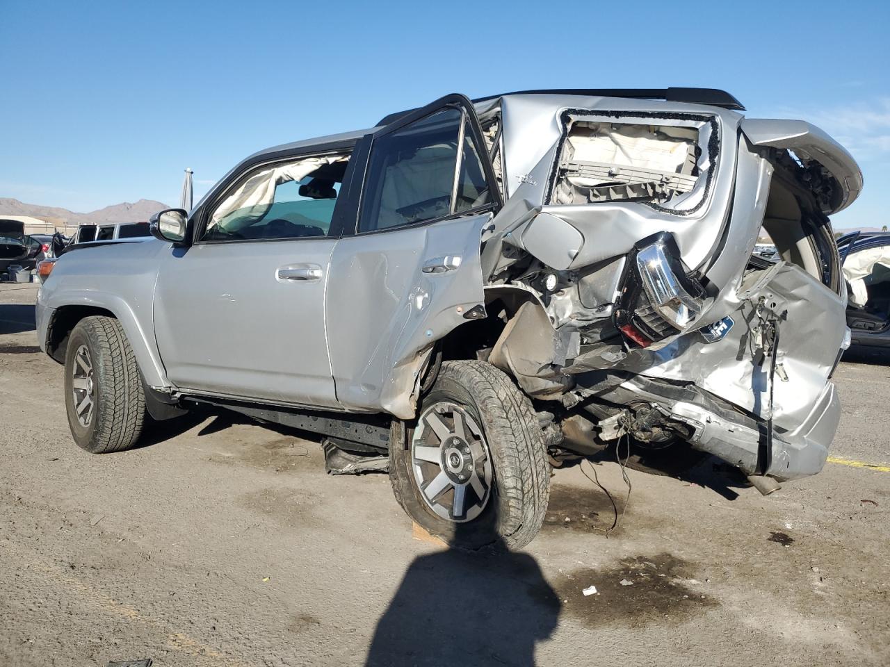 2022 Toyota 4Runner - Image 2