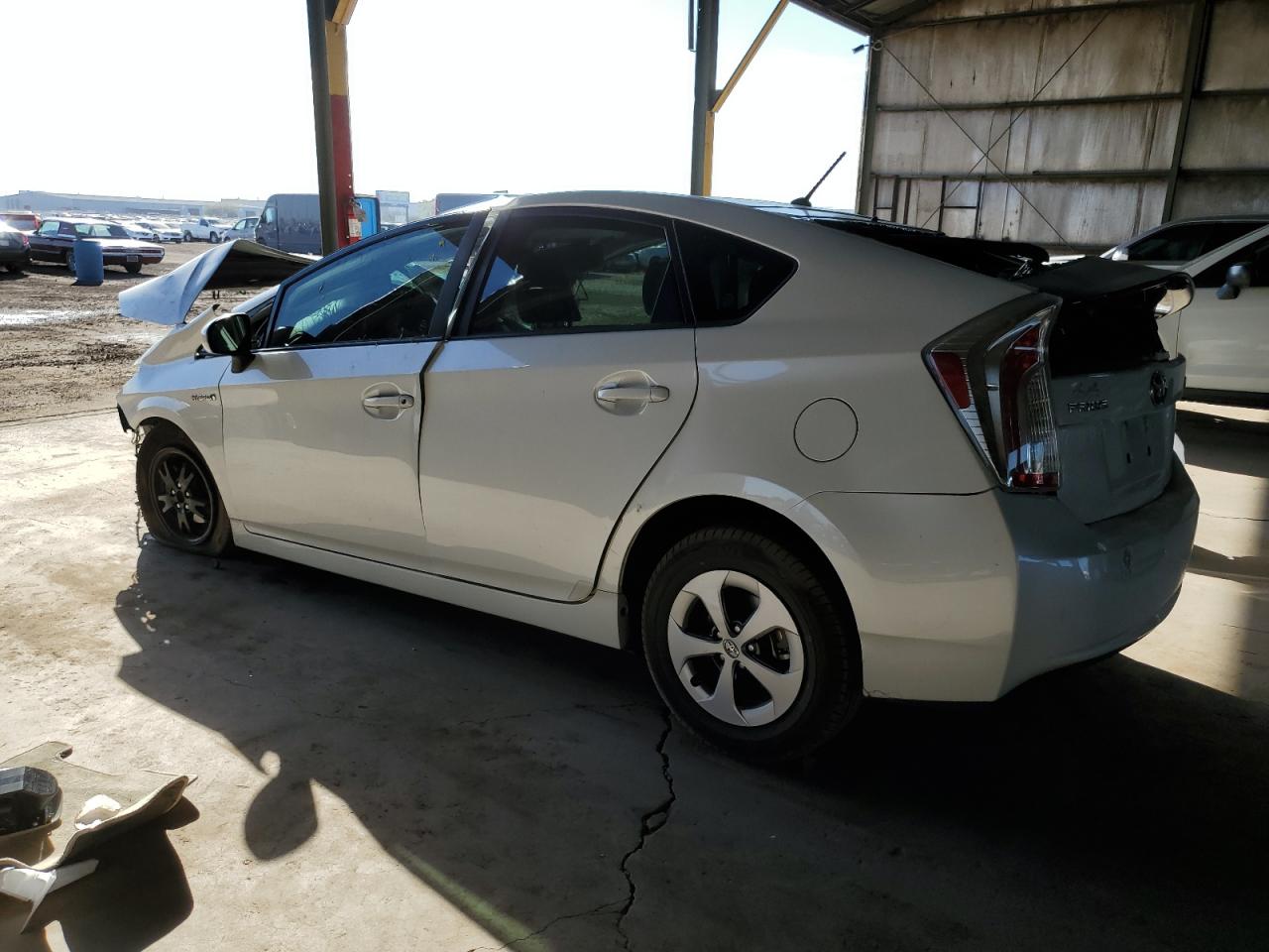 2012 Toyota Prius - Image 2