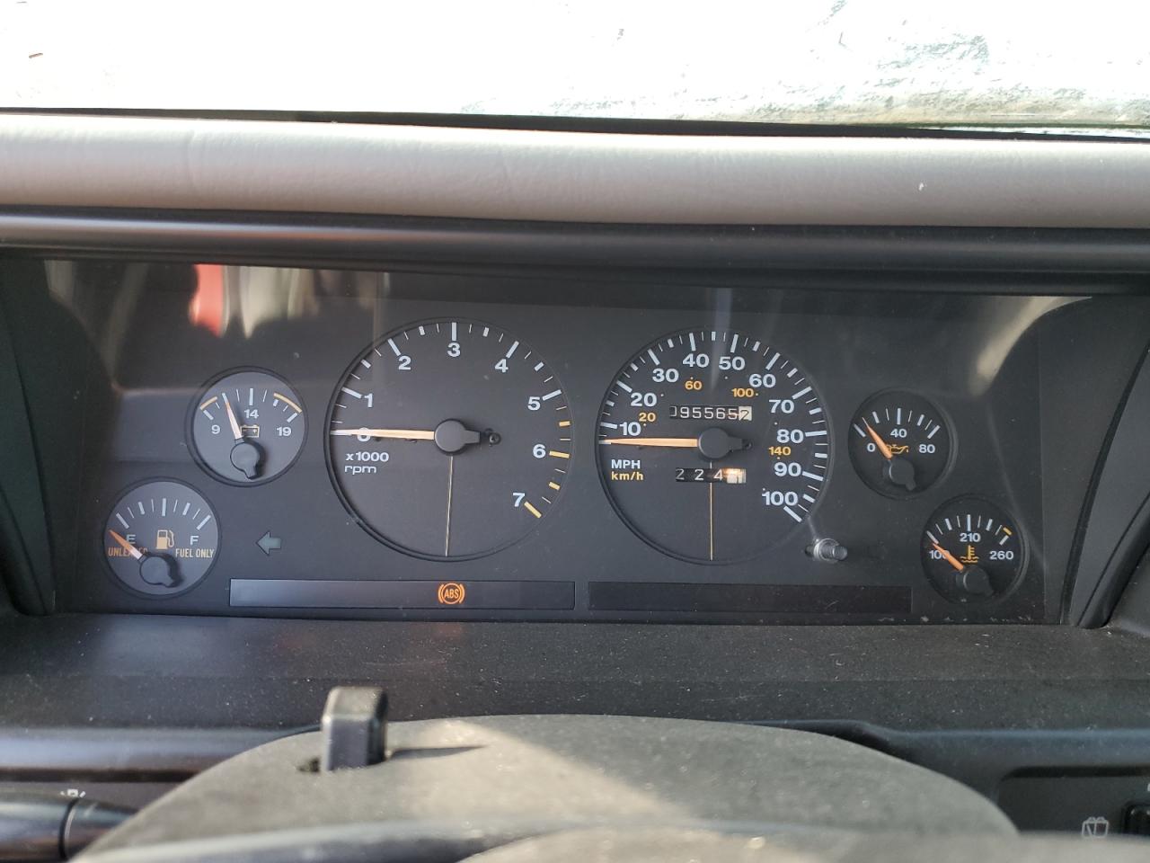 1994 Jeep Grand Cherokee - Image 9