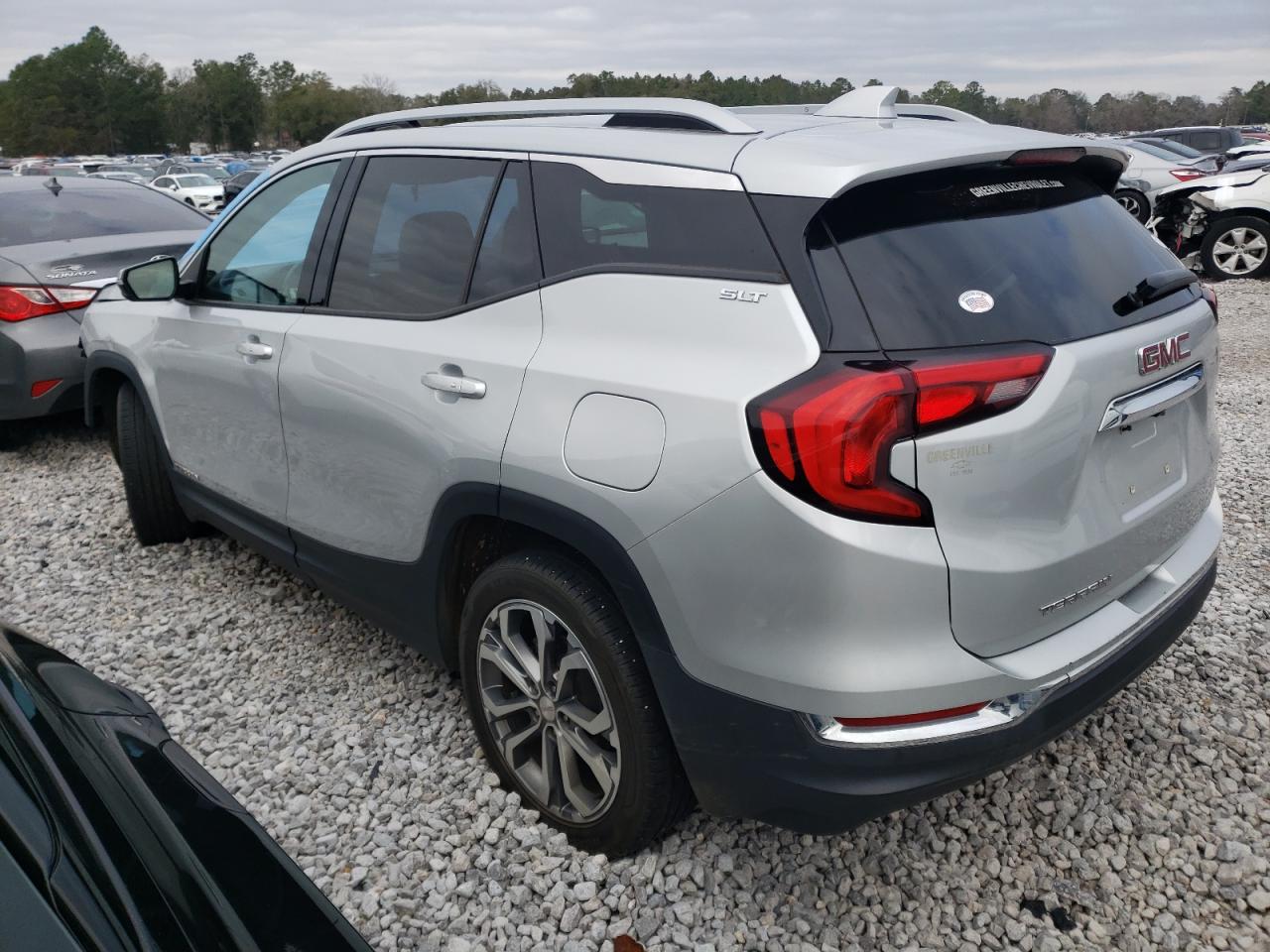 2019 GMC Terrain - Image 2