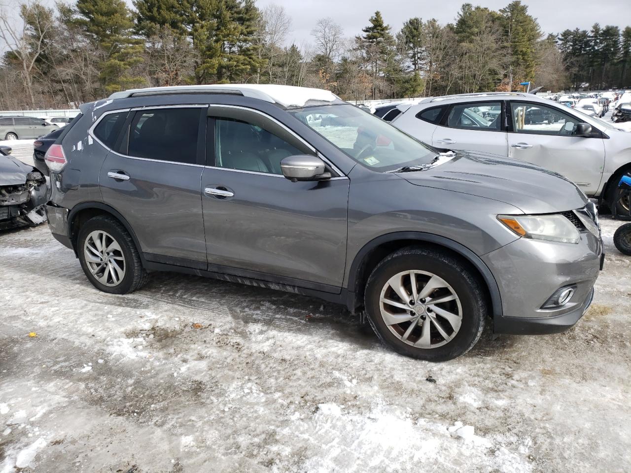 2014 Nissan Rogue - Image 4
