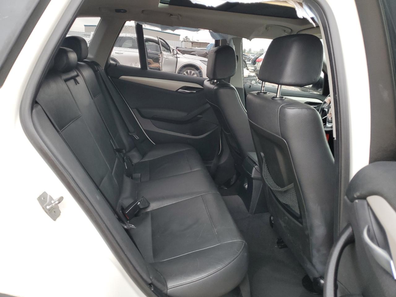 2014 BMW X1 - Image 10
