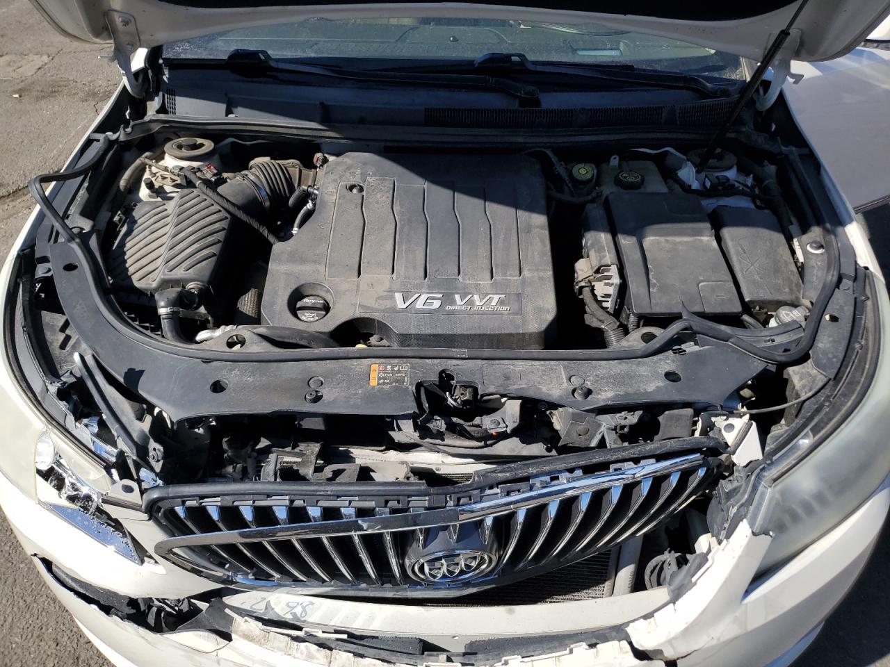 2013 Buick LaCrosse - Image 11