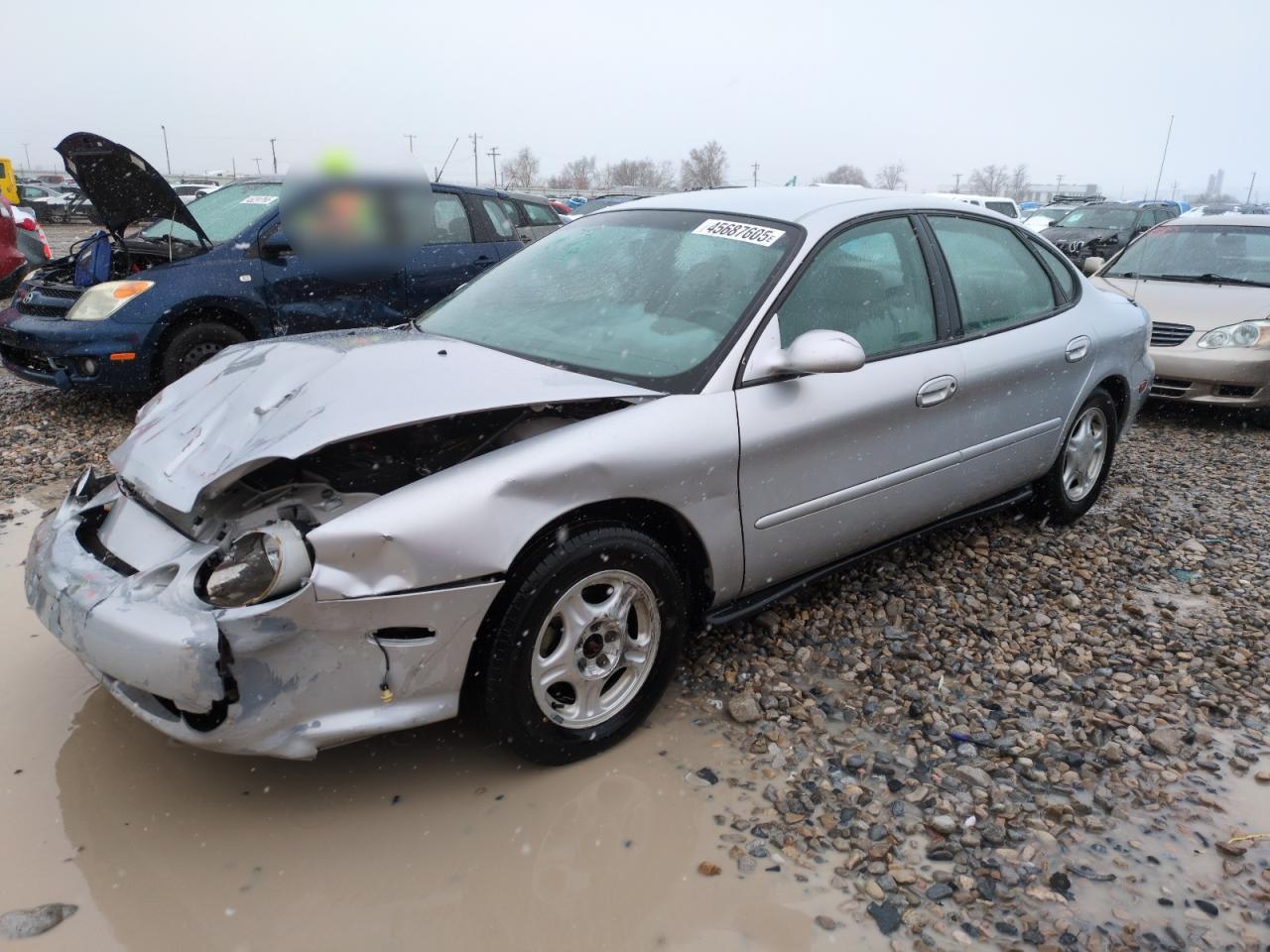 1998 Ford Taurus - Image 1