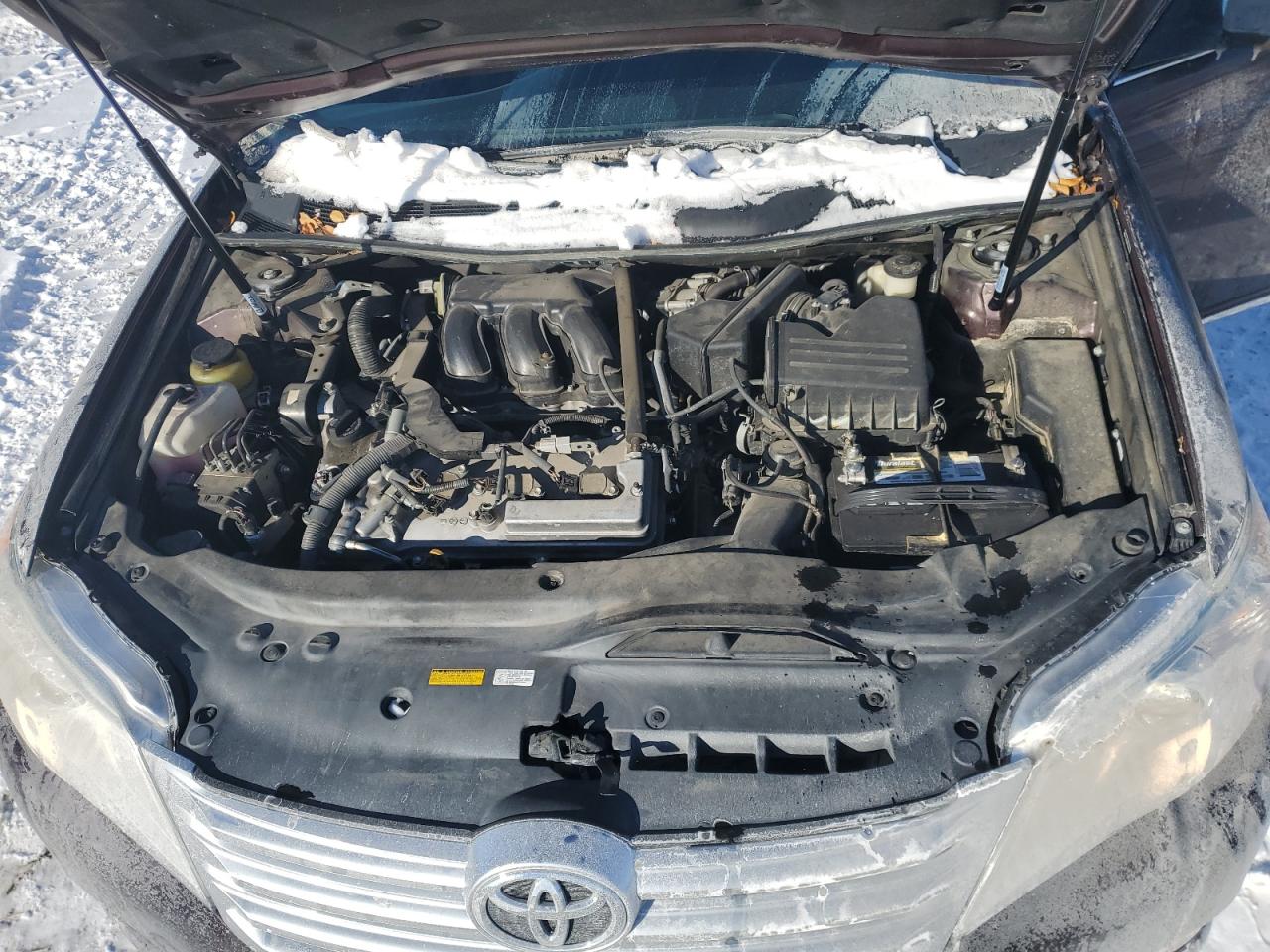 2012 Toyota Avalon - Image 11
