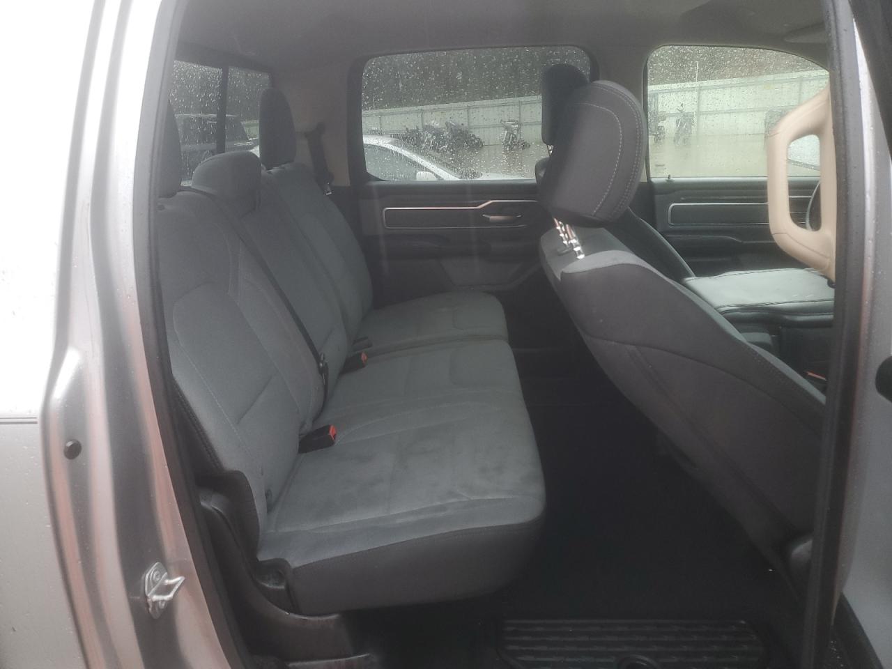 2019 RAM 1500 - Image 10