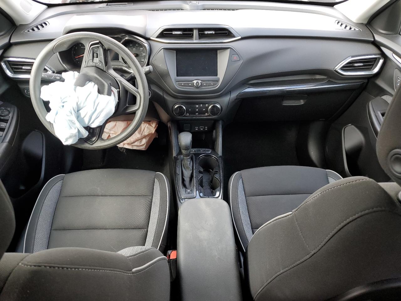 2022 Chevrolet TrailBlazer - Image 8
