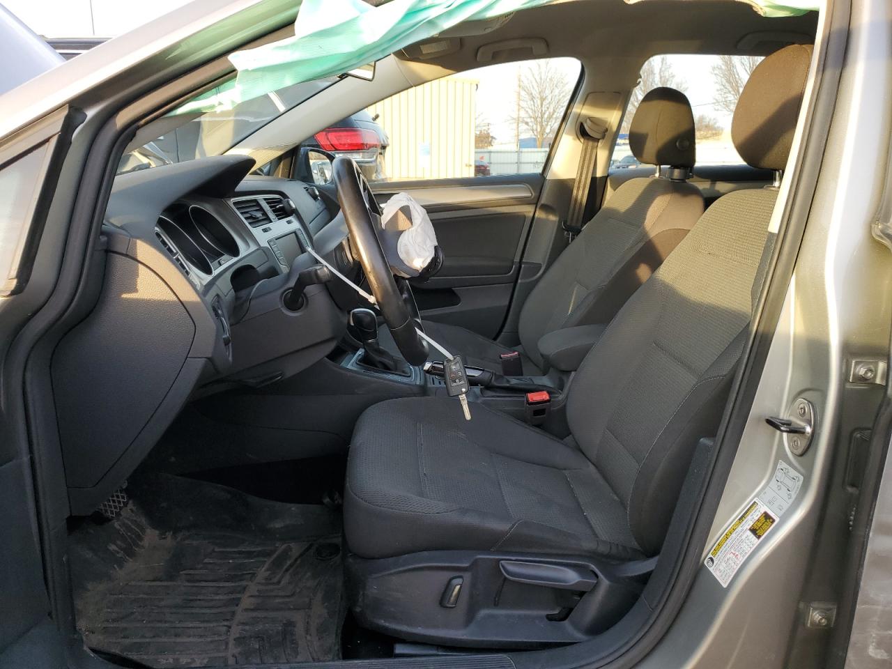 2017 Volkswagen Golf - Image 7