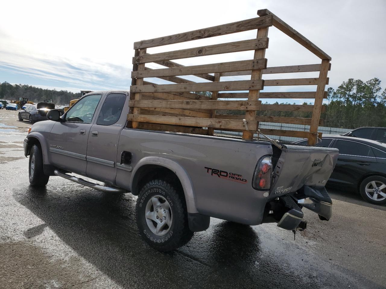2002 Toyota Tundra - Image 2