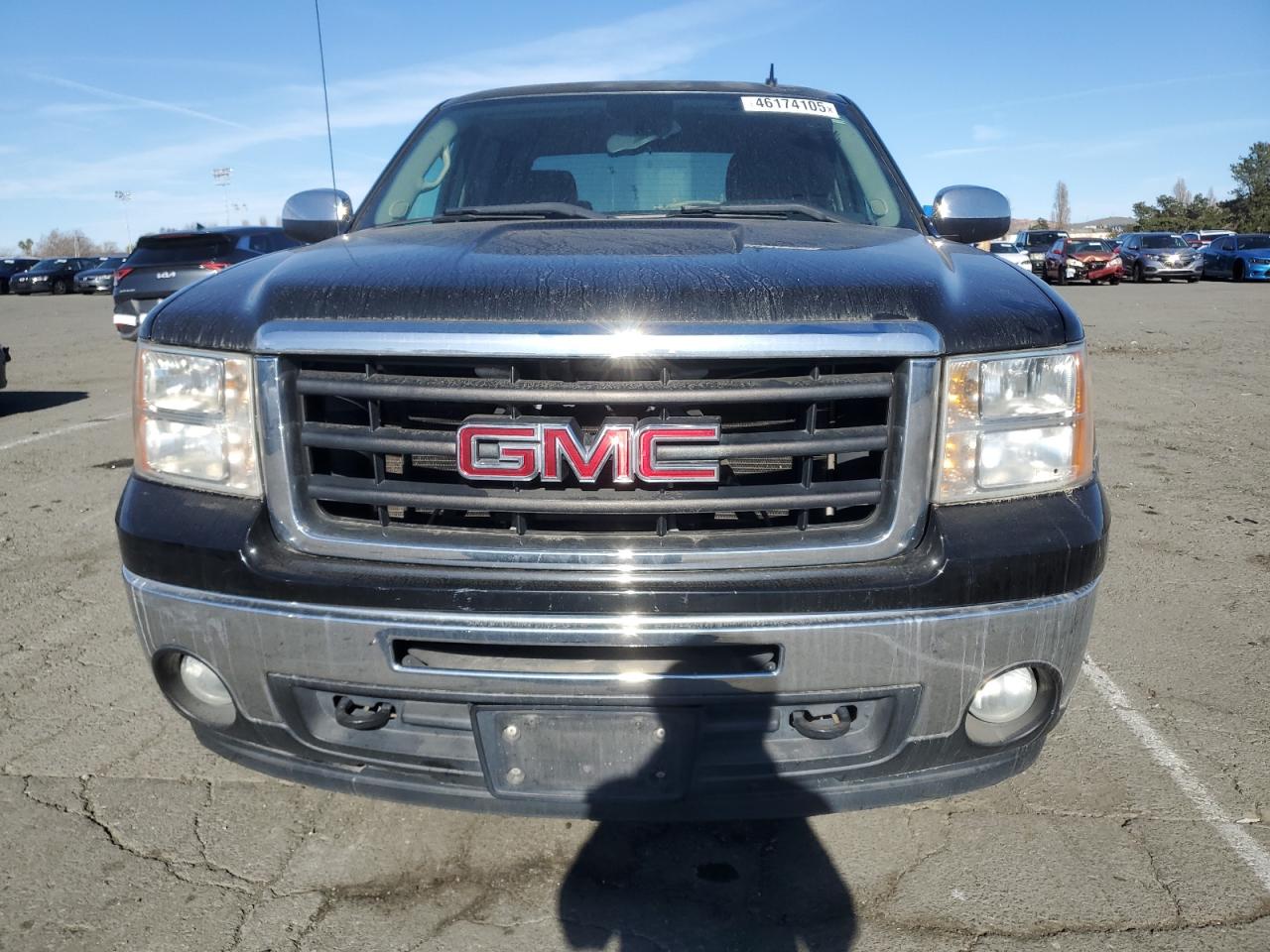 2011 GMC Sierra - Image 5