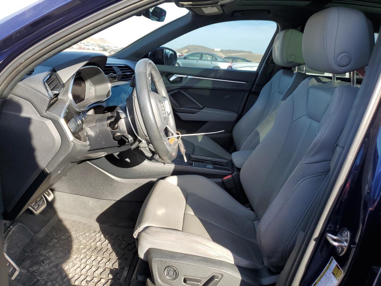 2022 Audi Q3 - Image 7