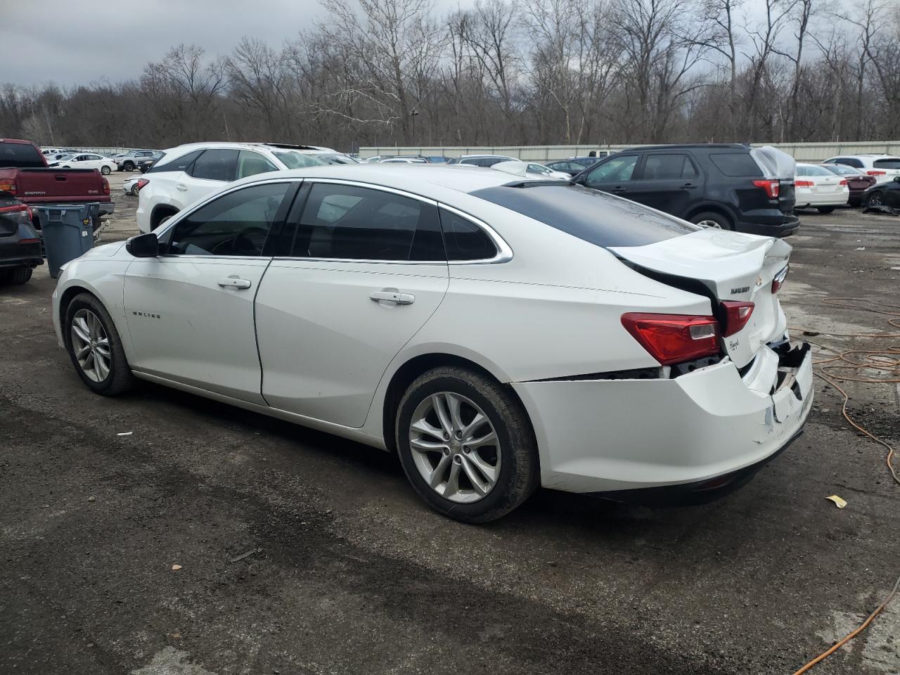 2017 Chevrolet Malibu - Image 2