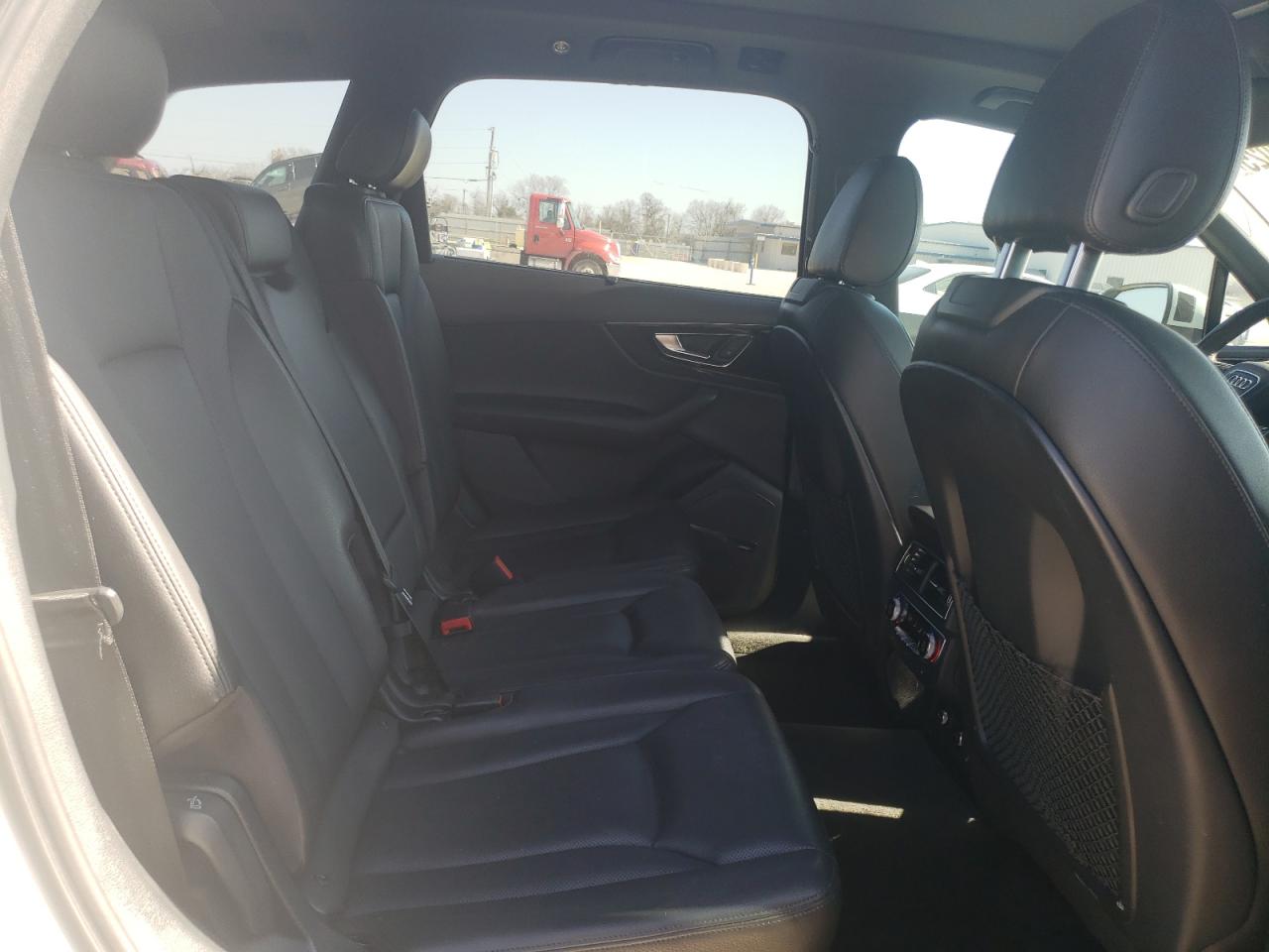 2018 Audi Q7 - Image 11