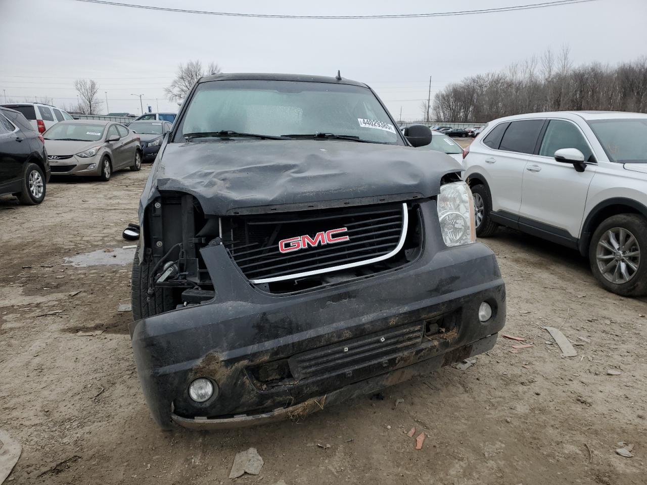 2014 GMC Yukon - Image 5