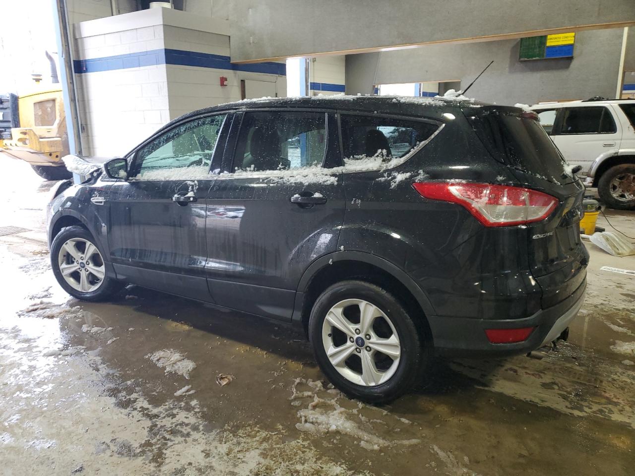 2015 Ford Escape - Image 2