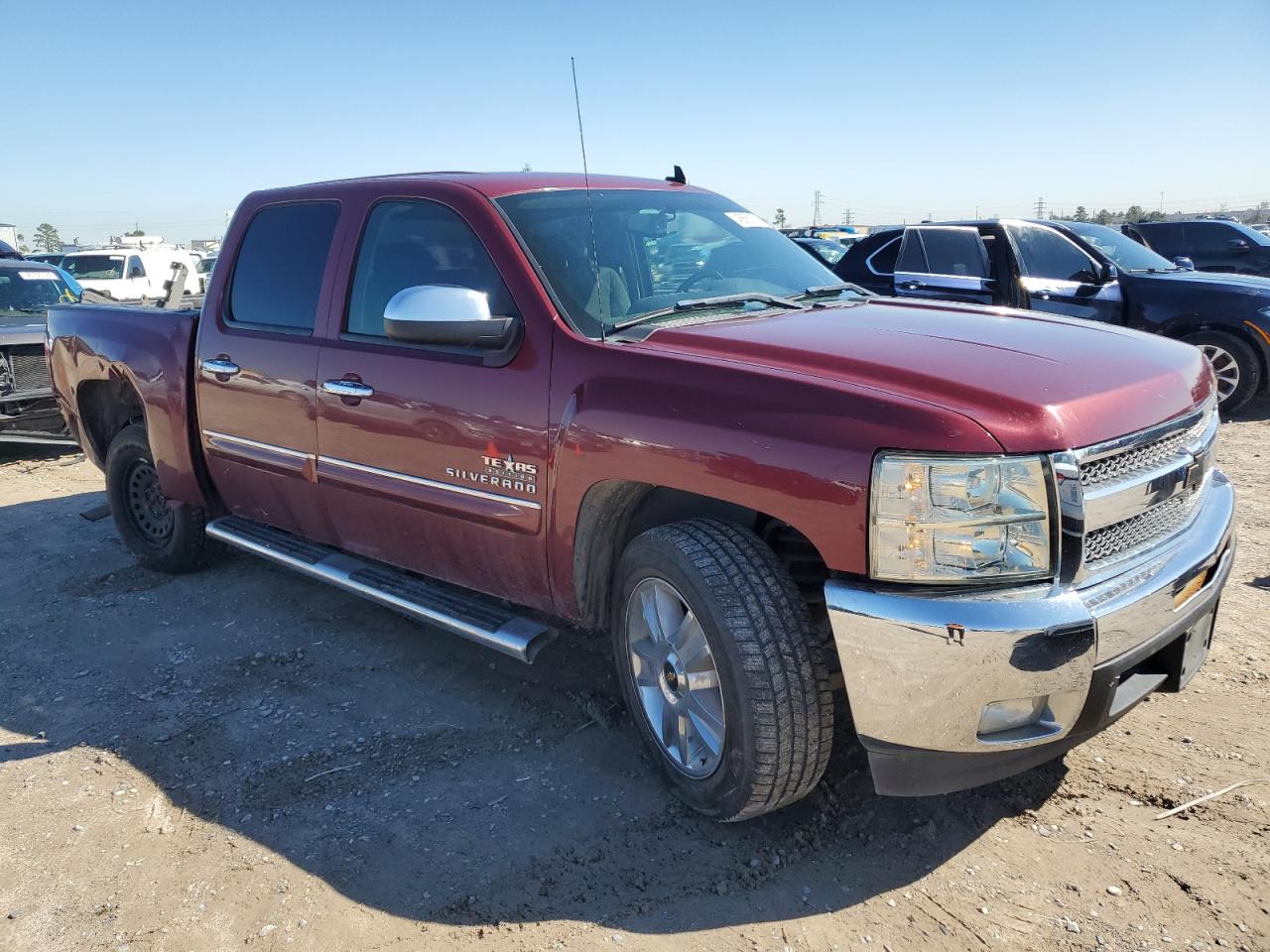 2013 Chevrolet Silverado - Image 4