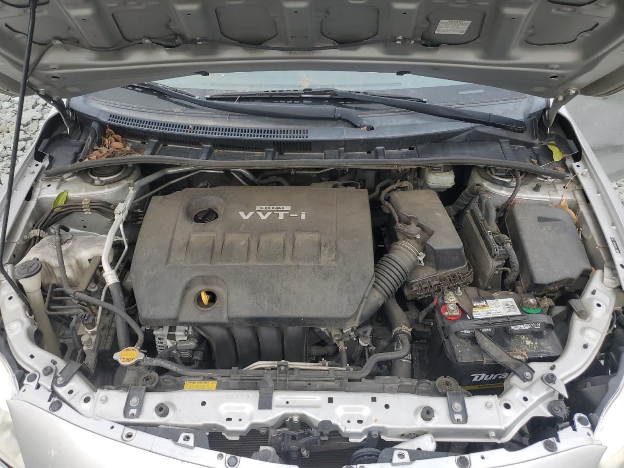 2010 Toyota Corolla - Image 12